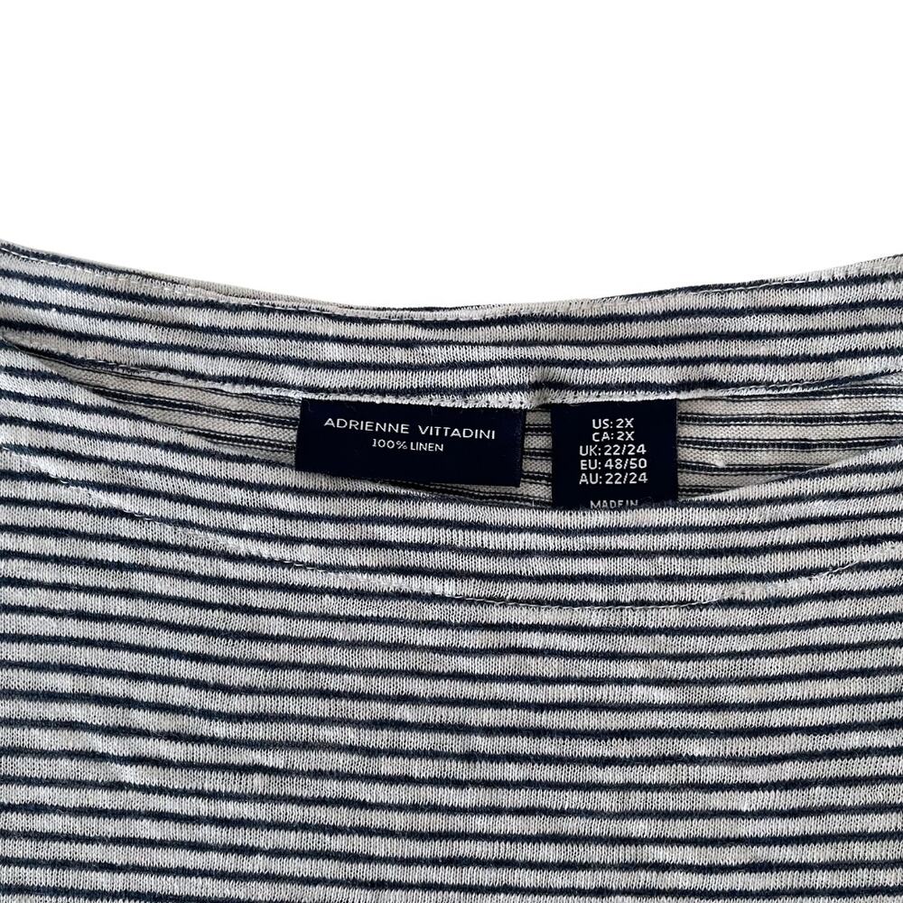Women's Linen Navy and White Striped Knit Top - Plus 2X  (Preppy - Coastal) - Picture 3 of 9